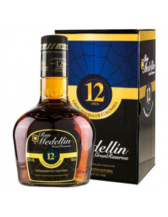 RON MEDELLIN 12 AÑOS